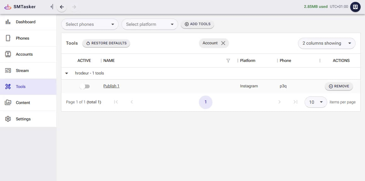 Animated GIF showing how to navigate to the Sources tab, enable the Publish from Media Folders option, and select a folder from the dropdown menu in SM Tasker.